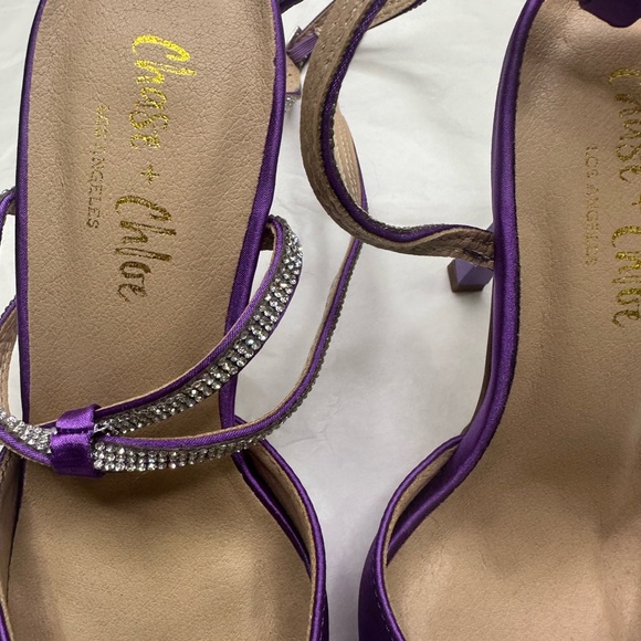 Elegant Purple Strappy Heels - Picture 4 of 6